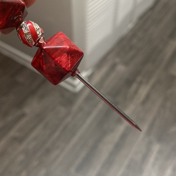 Red and Silver Skull Stainless Steel Beaded Pokey Tool - Picture 7 of 10